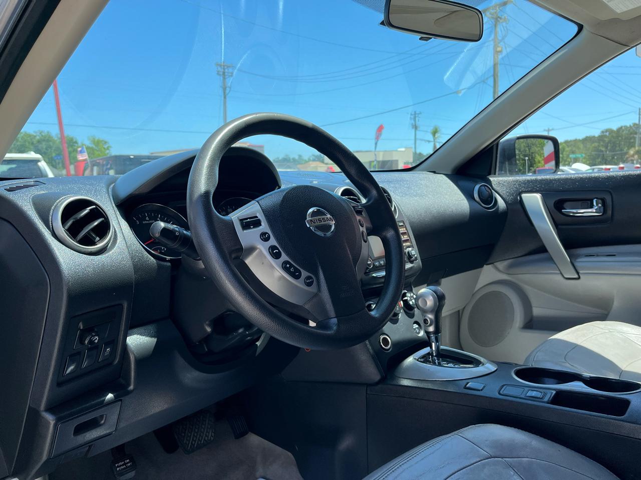 Nissan Rogue FWD 4dr S 2013