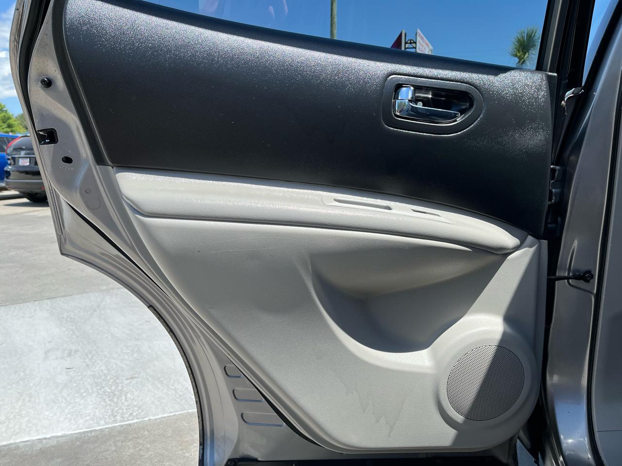 Nissan Rogue FWD 4dr S 2013