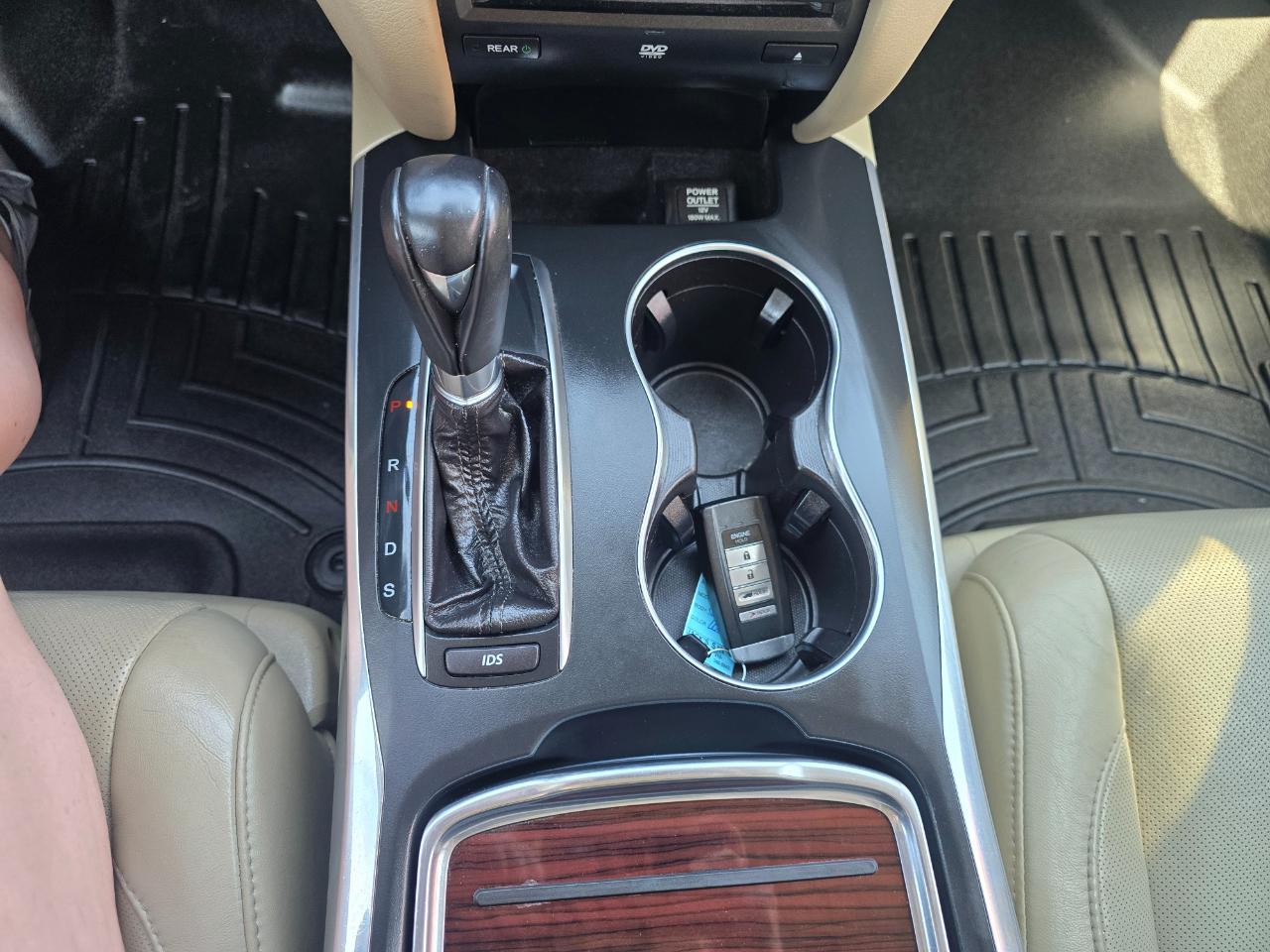 Acura MDX SH-AWD 4dr Advance/Entertainment Pkg 2014