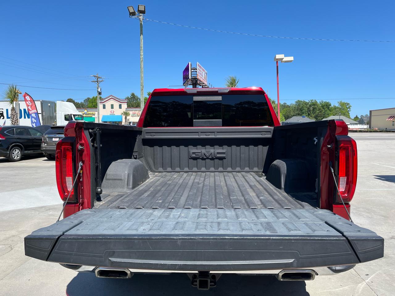 GMC Sierra 1500 4WD Crew Cab 147" SLT 2021