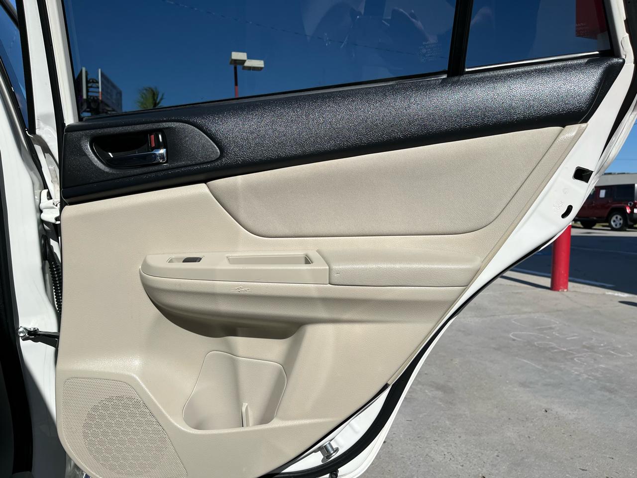 Subaru XV Crosstrek 5dr Auto 2.0i Premium 2014