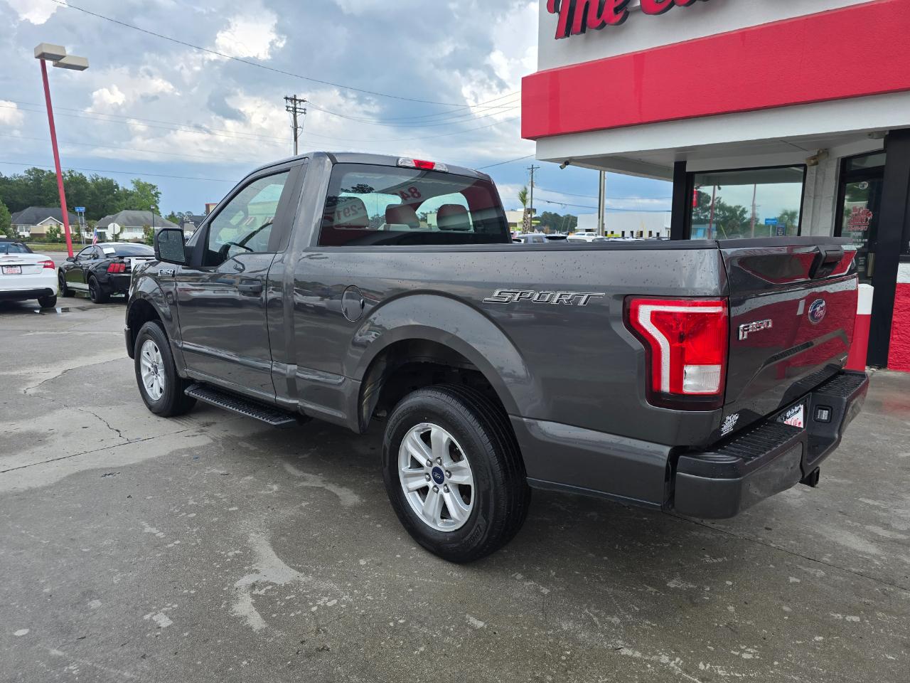 Ford F-150 2WD Reg Cab 141" XL 2016