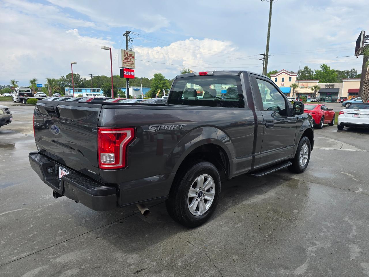 Ford F-150 2WD Reg Cab 141" XL 2016