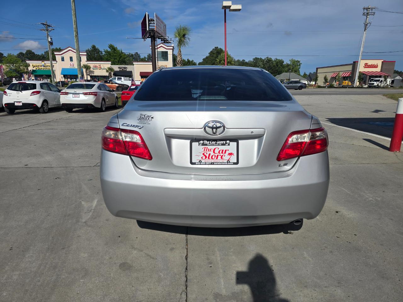 Toyota Camry 4dr Sdn I4 Auto LE (Natl) 2009