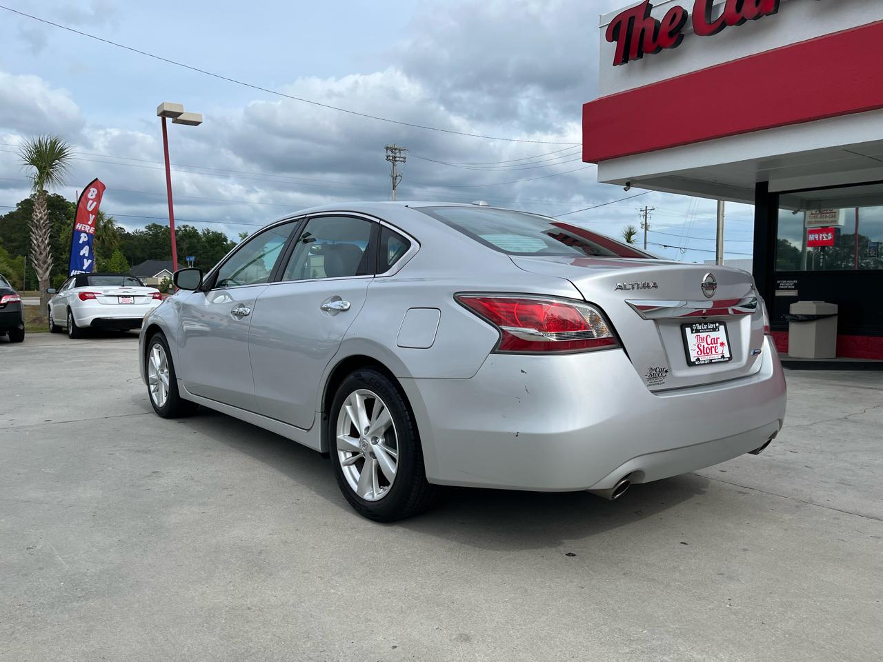 Nissan Altima 4dr Sdn I4 2.5 SL 2014