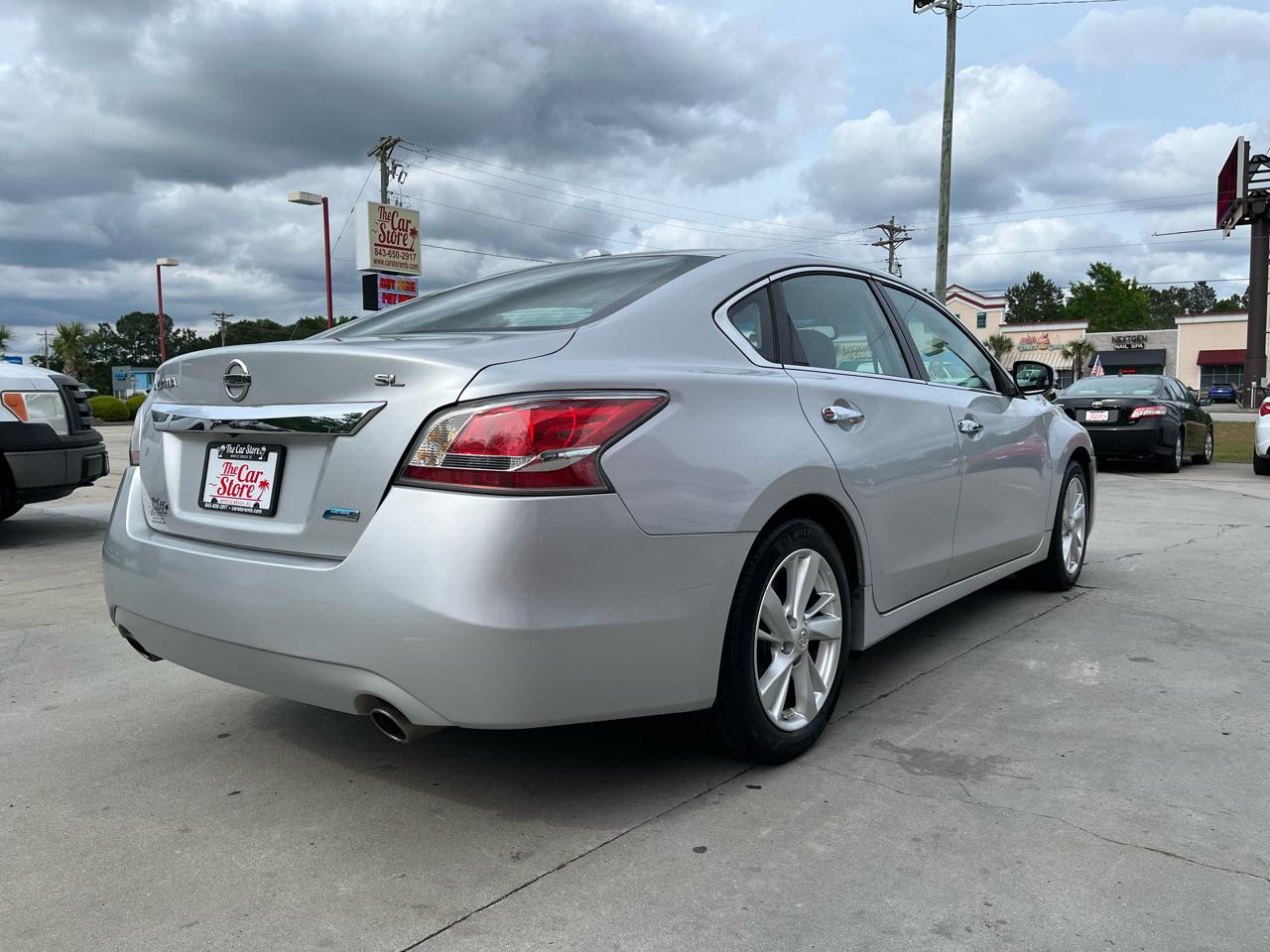 Nissan Altima 4dr Sdn I4 2.5 SL 2014