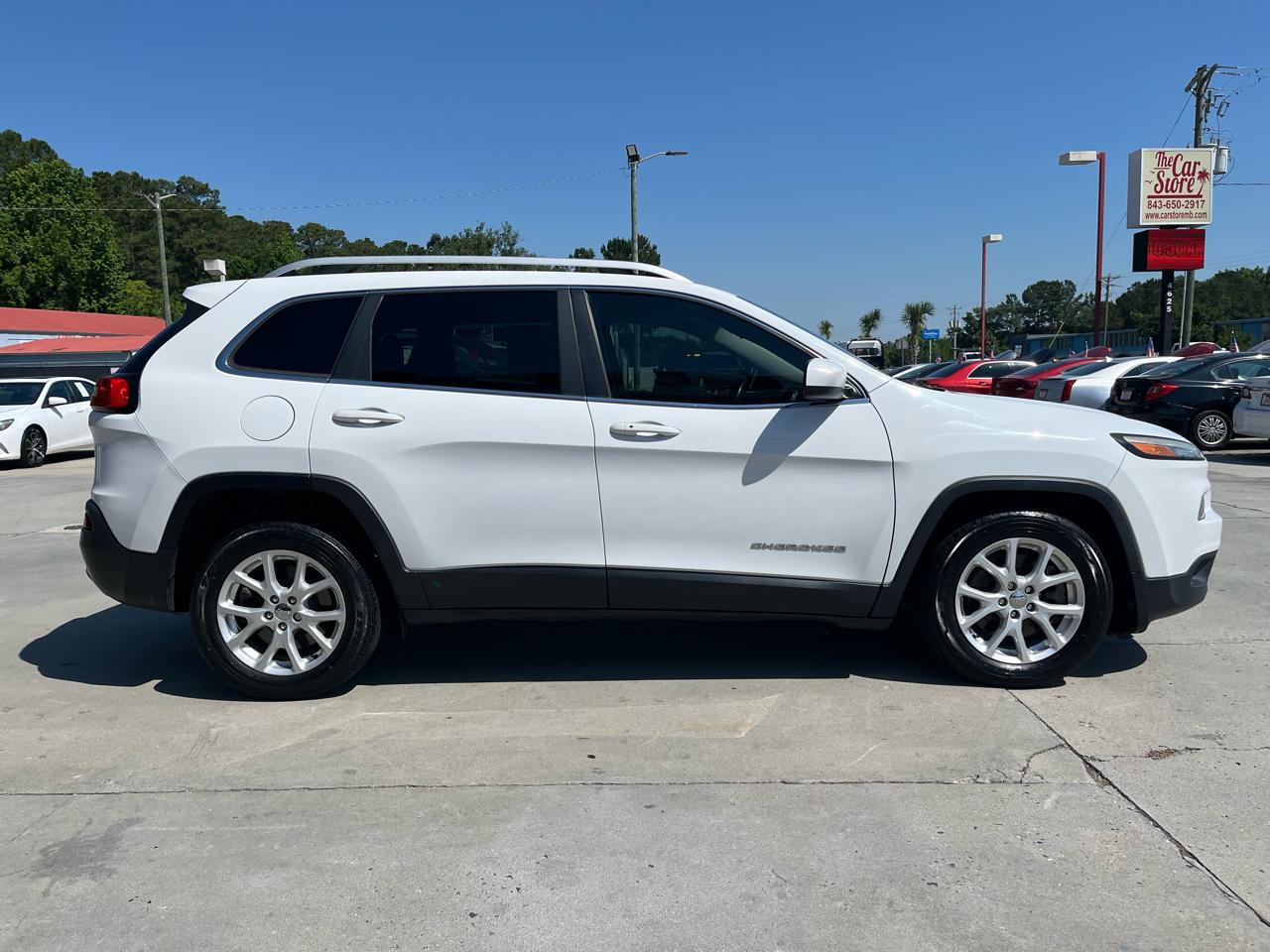 Jeep Cherokee FWD 4dr Latitude 2016