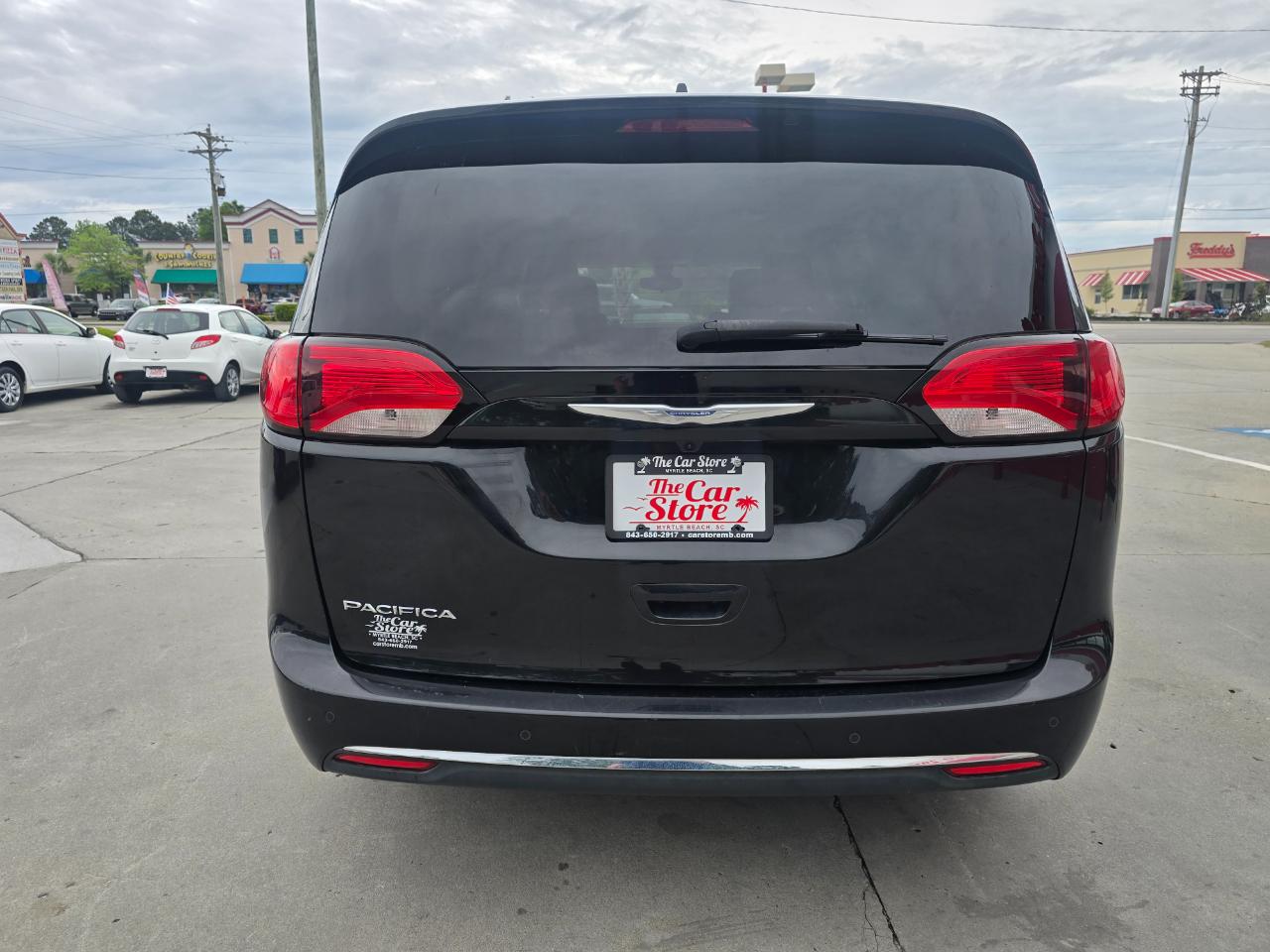 Chrysler Pacifica Touring-L FWD 2017