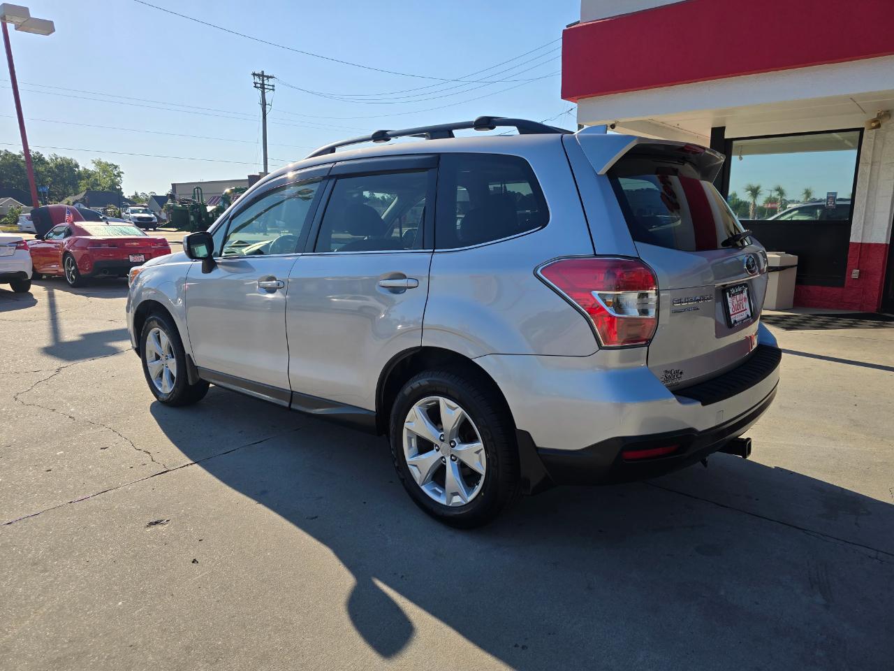 Subaru Forester 4dr CVT 2.5i Limited PZEV 2016