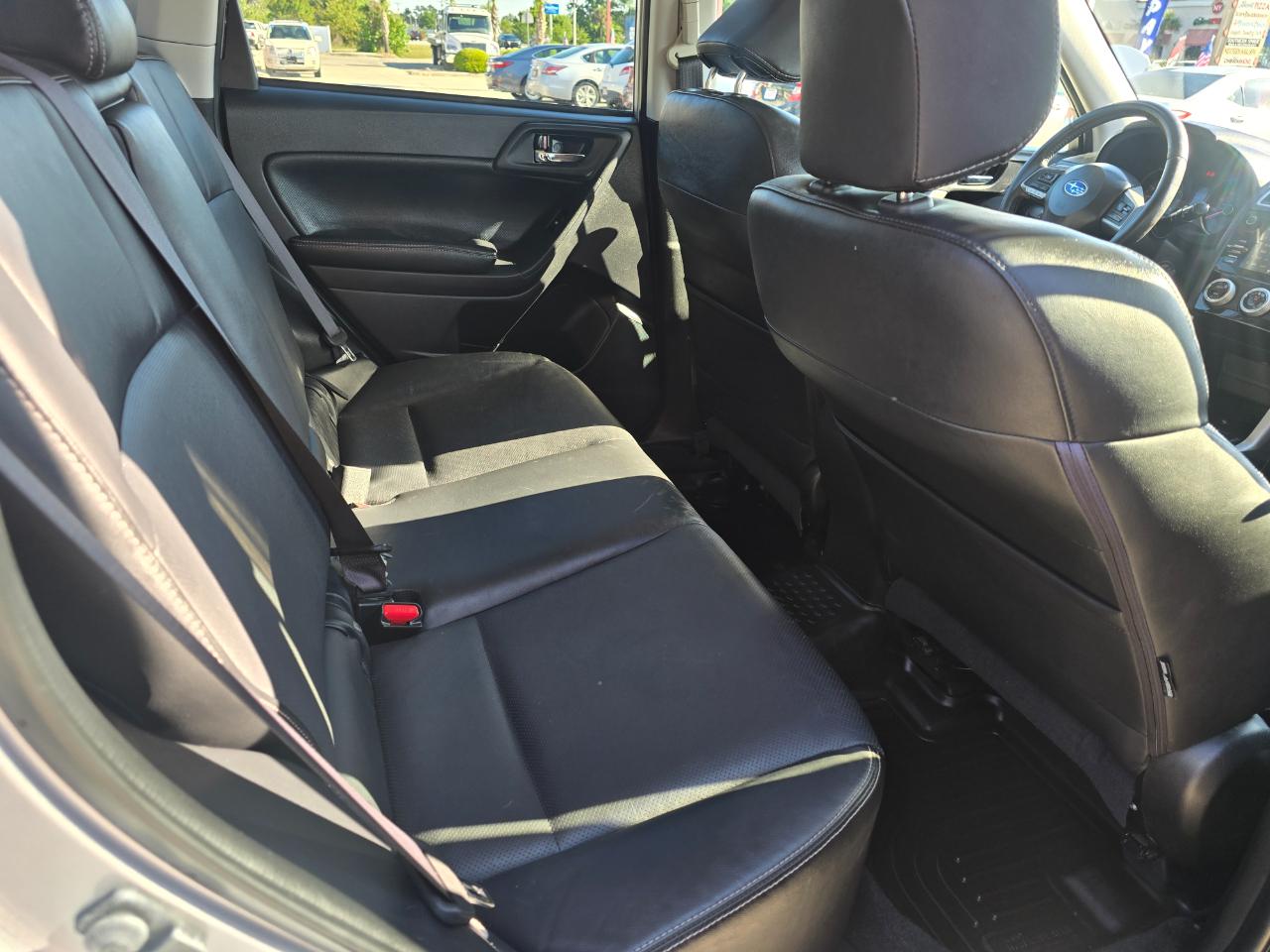 Subaru Forester 4dr CVT 2.5i Limited PZEV 2016