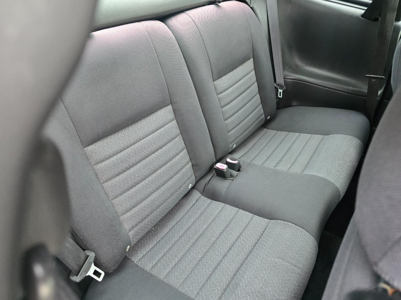 Ford Mustang 2dr Cpe GT Deluxe 2004