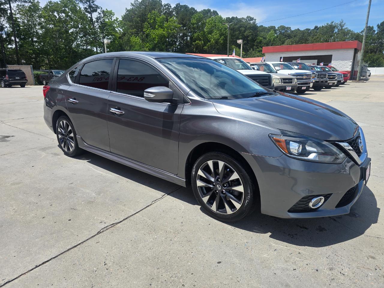 Nissan Sentra SR CVT 2017