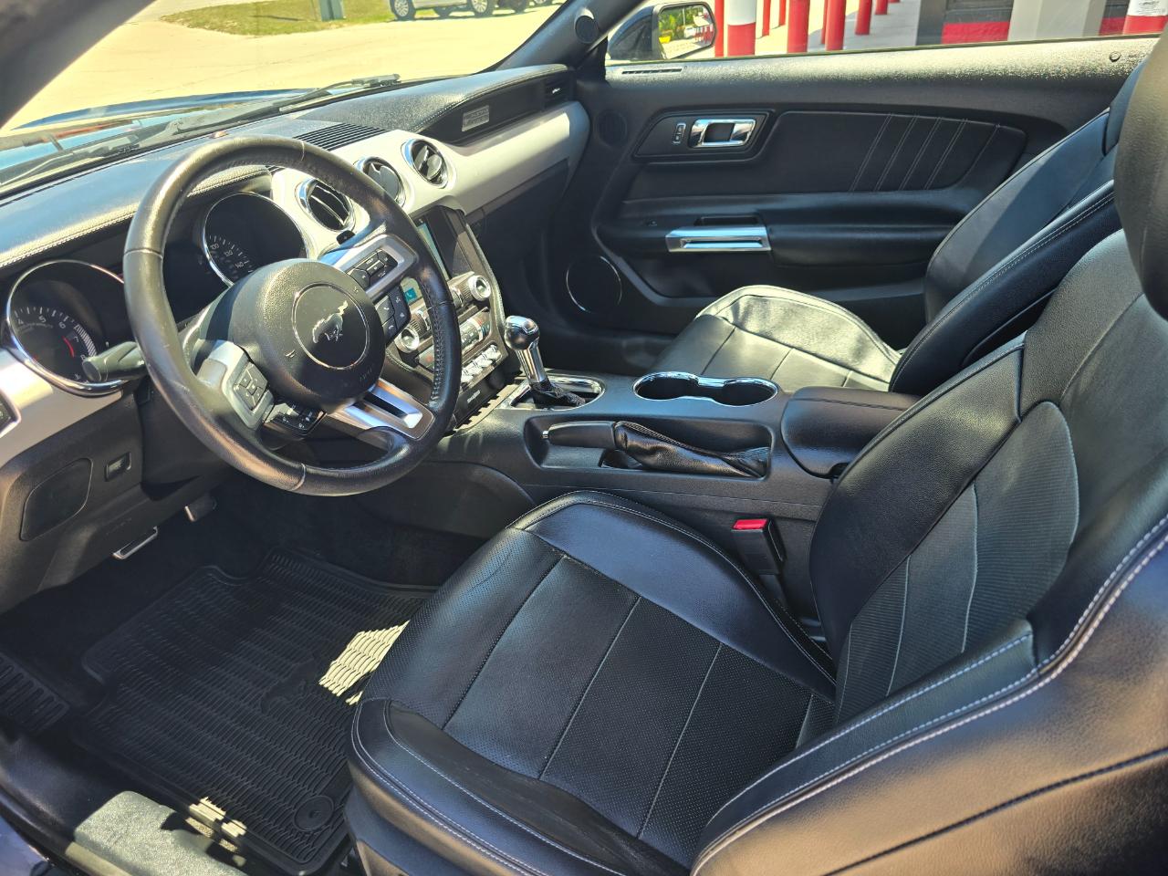 Ford Mustang 2dr Conv EcoBoost Premium 2016