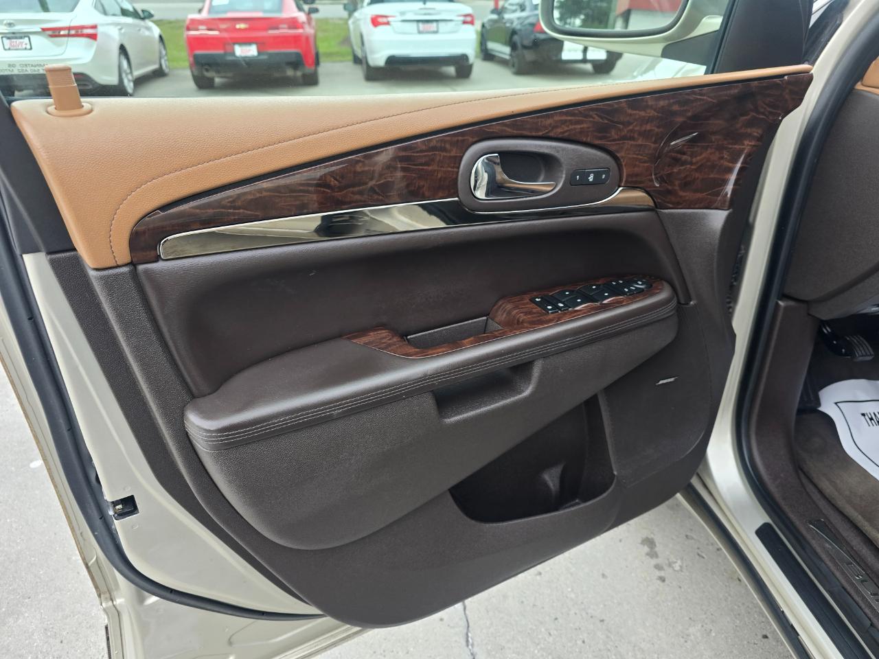 Buick Enclave FWD 4dr Premium 2014