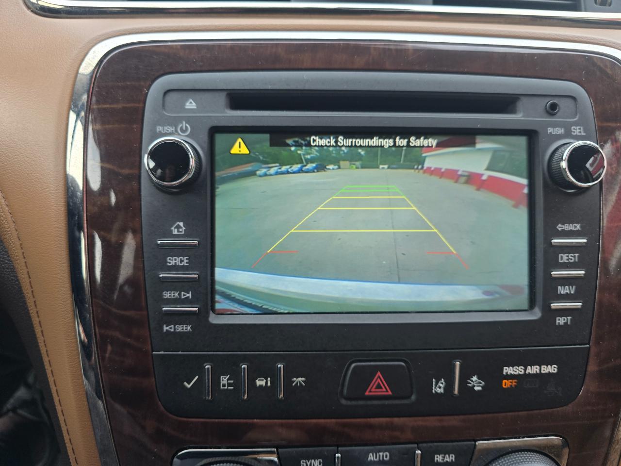 Buick Enclave FWD 4dr Premium 2014