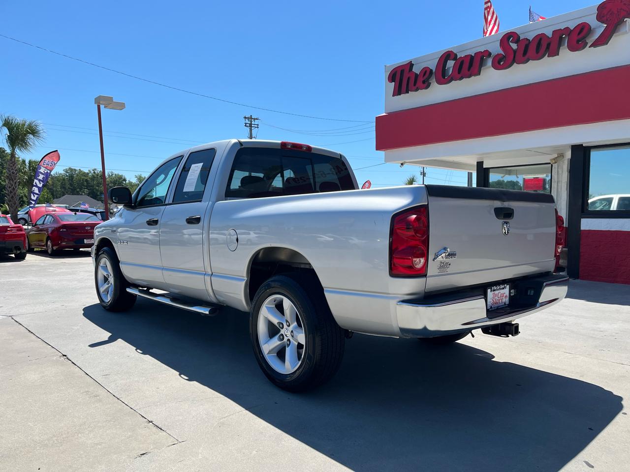 Dodge Ram 1500 2WD Quad Cab 140.5" SLT 2008