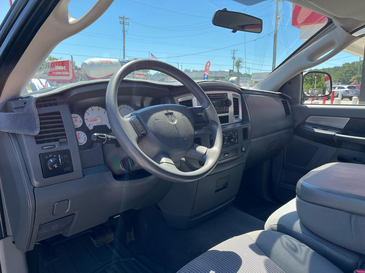 Dodge Ram 1500 2WD Quad Cab 140.5" SLT 2008