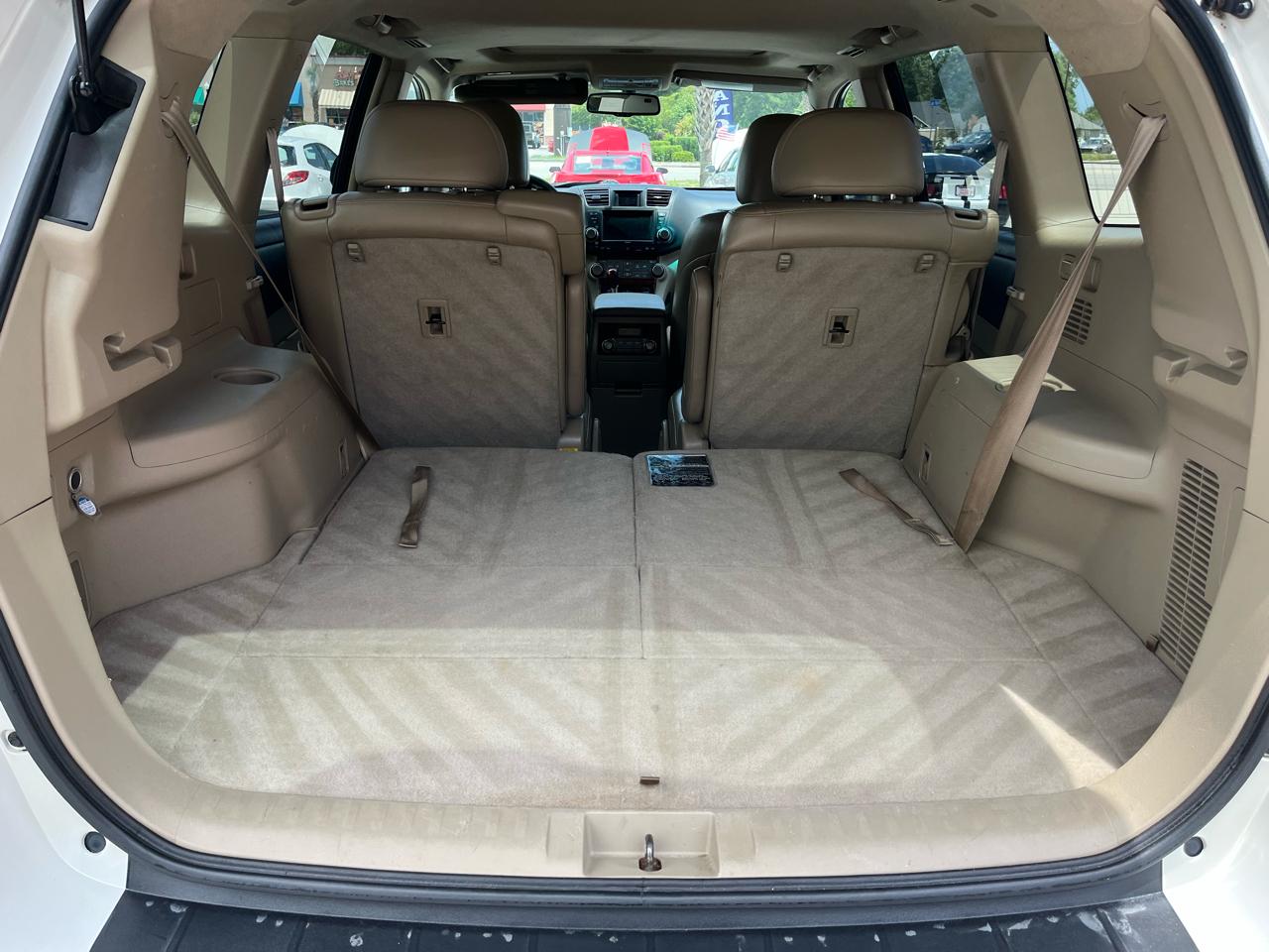 Toyota Highlander FWD 4dr V6 Limited (Natl) 2012
