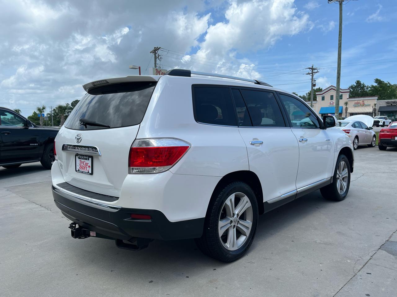 Toyota Highlander FWD 4dr V6 Limited (Natl) 2012