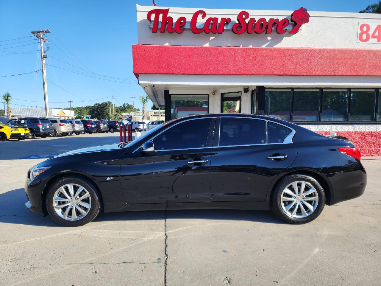 Infiniti Q50 4dr Sdn 3.0t Premium RWD 2016
