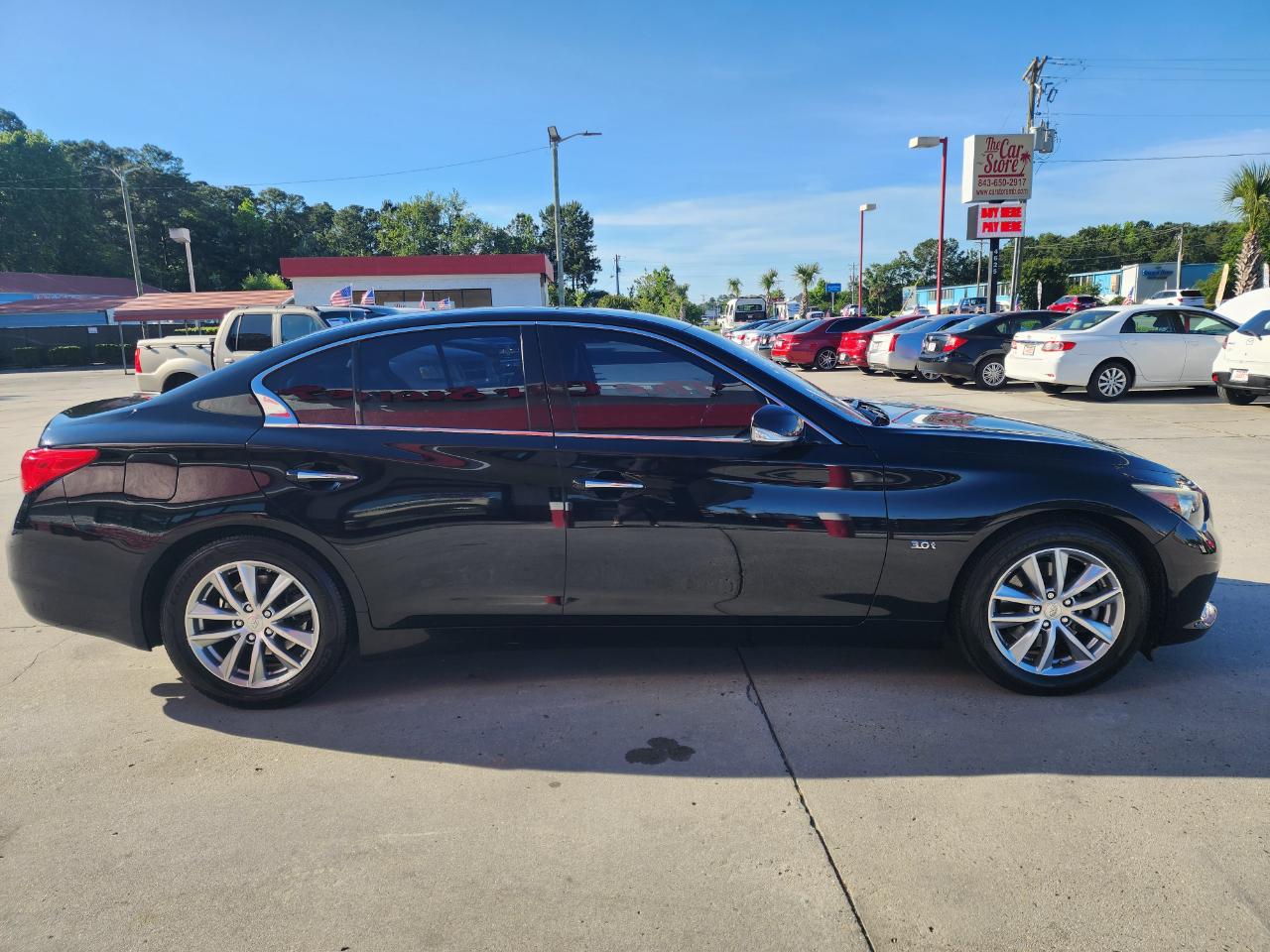Infiniti Q50 4dr Sdn 3.0t Premium RWD 2016