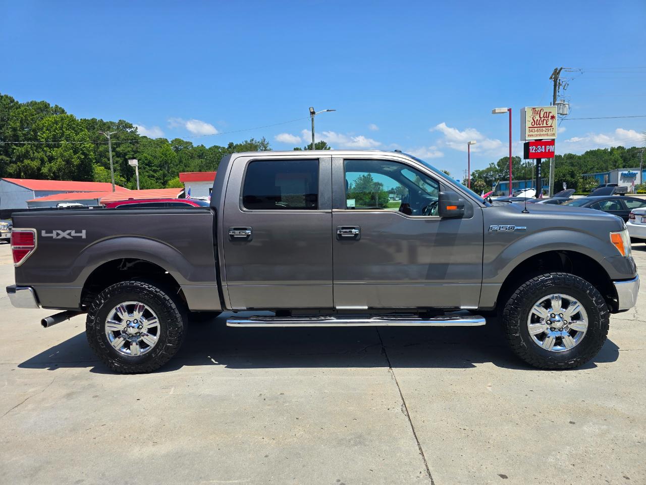 Ford F-150 4WD SuperCrew 145" XLT 2012