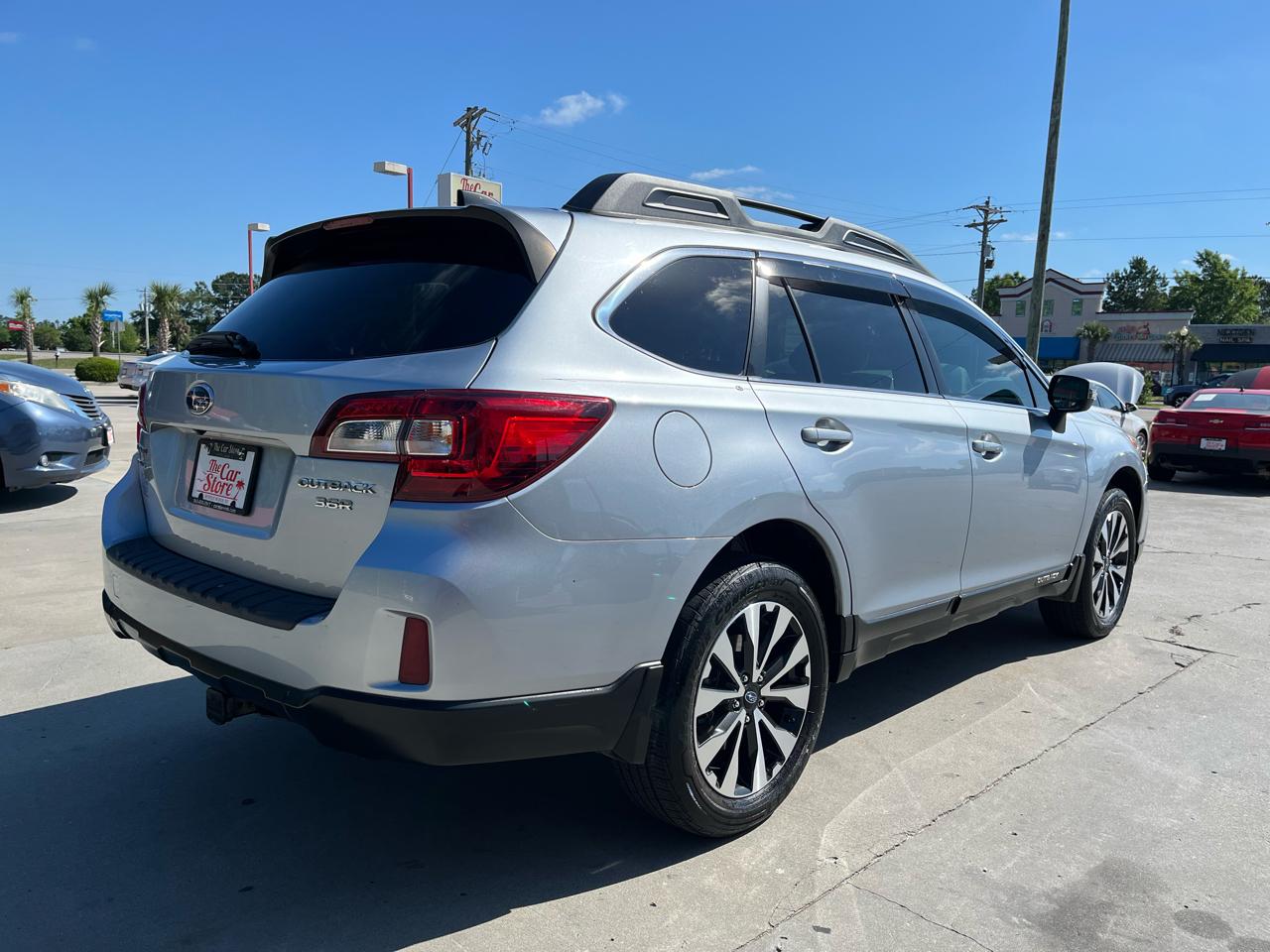Subaru Outback 4dr Wgn 3.6R Limited 2016