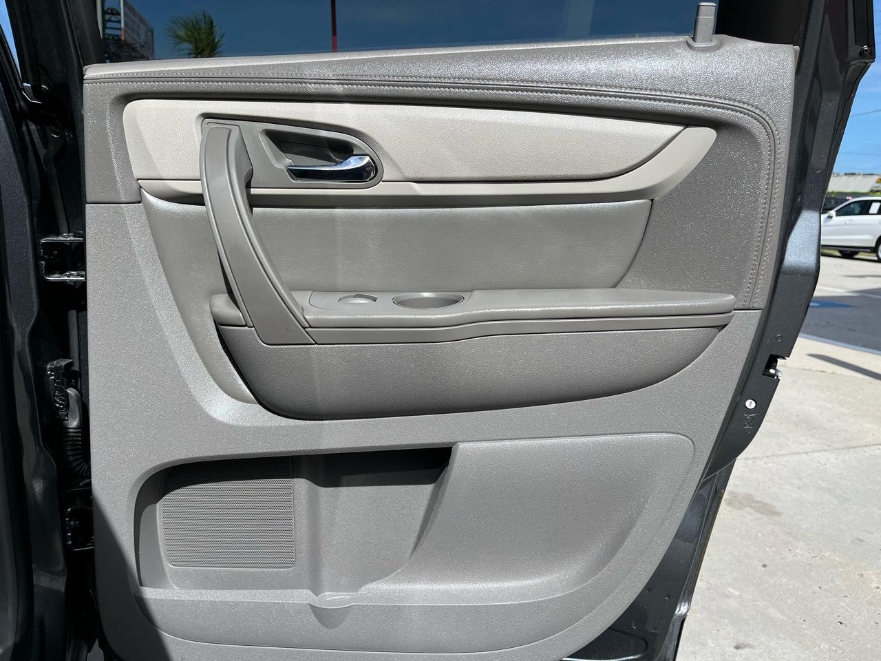 Chevrolet Traverse FWD 4dr LT w/2LT 2014