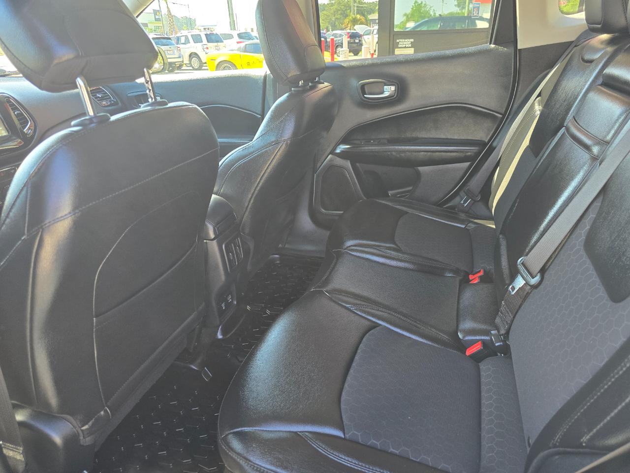 Jeep Compass Altitude FWD 2018
