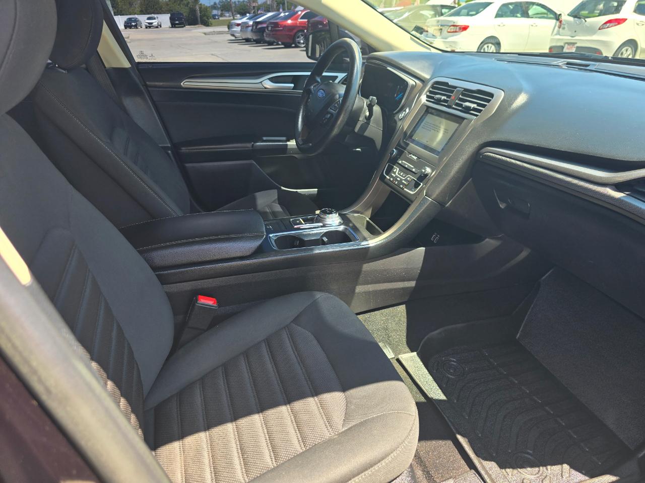Ford Fusion SE FWD 2019