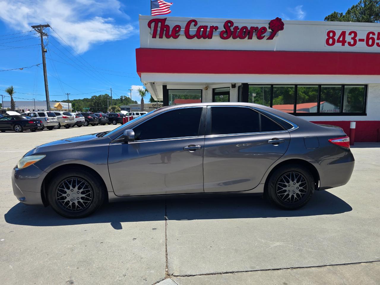 Toyota Camry 4dr Sdn I4 Auto XLE (Natl) 2015