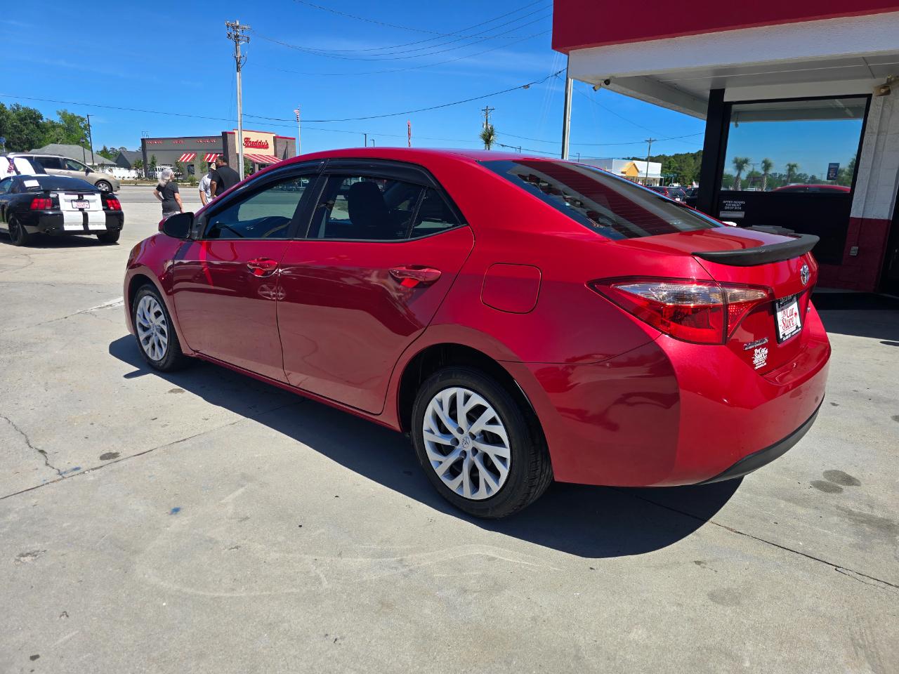 Toyota Corolla XLE CVT (Natl) 2019