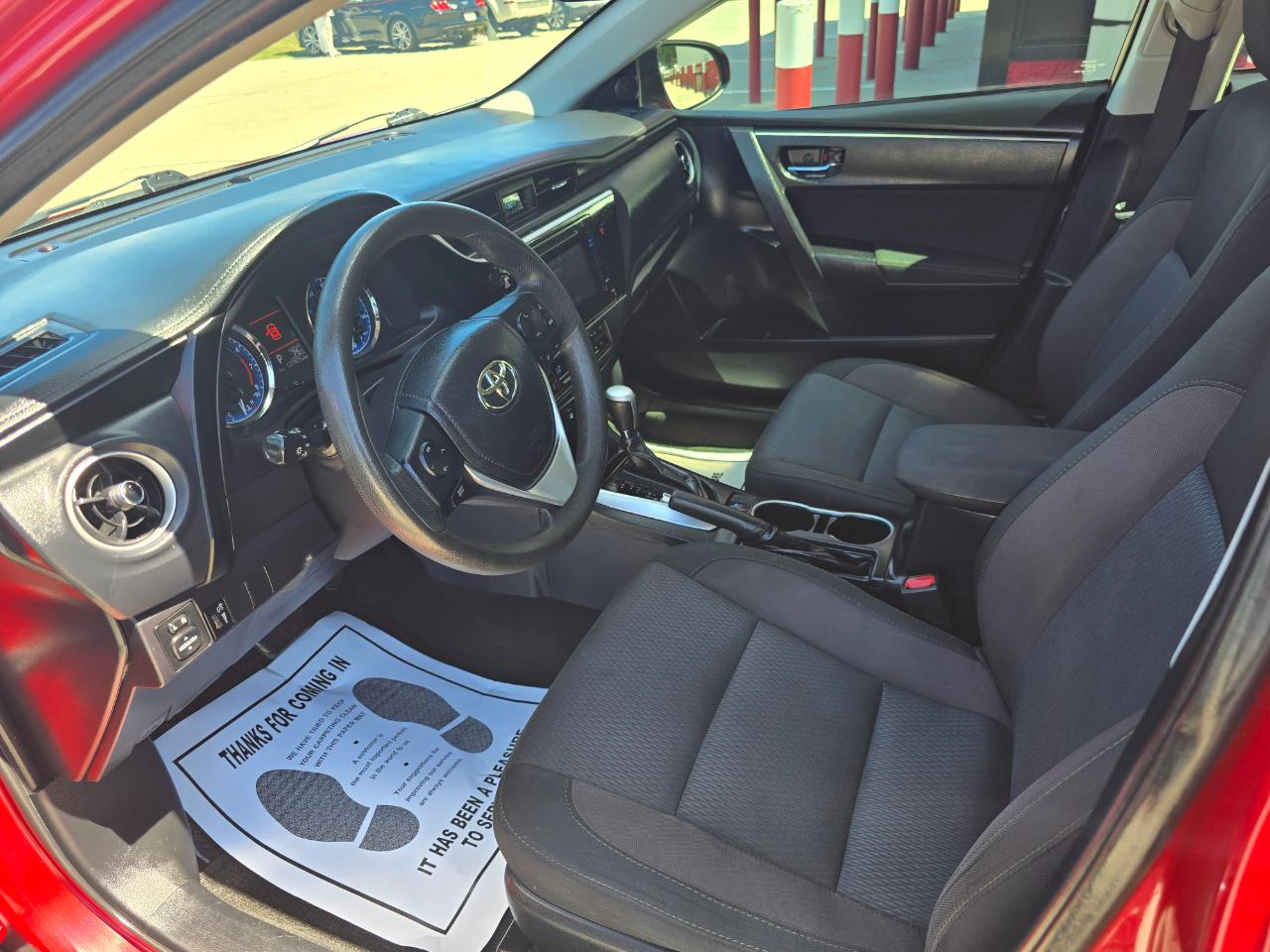 Toyota Corolla XLE CVT (Natl) 2019