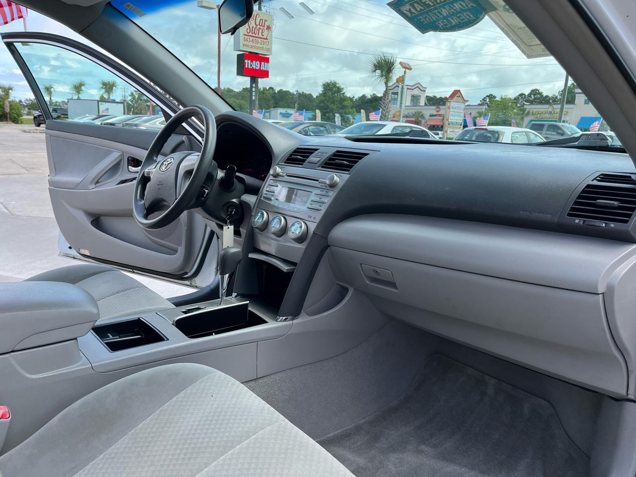 Toyota Camry 4dr Sdn I4 Auto (Natl) 2009