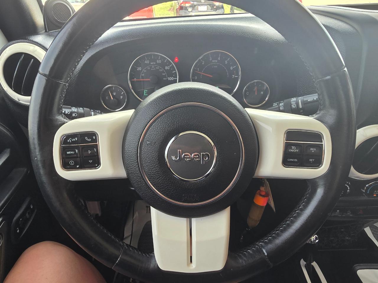 Jeep Wrangler Unlimited 4WD 4dr Sport 2014