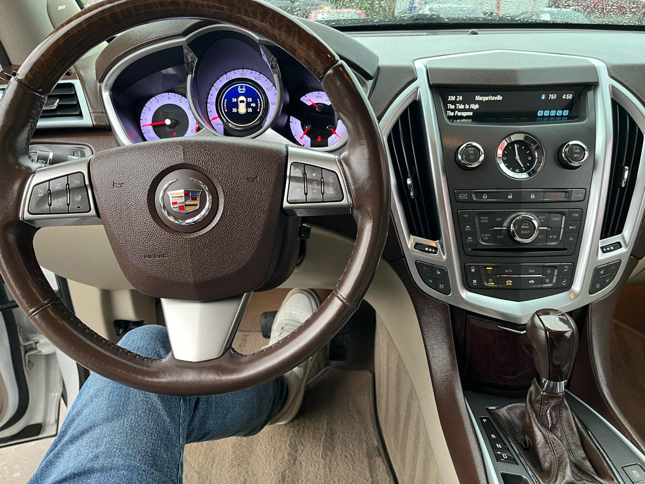 Cadillac SRX FWD 4dr Premium Collection 2012