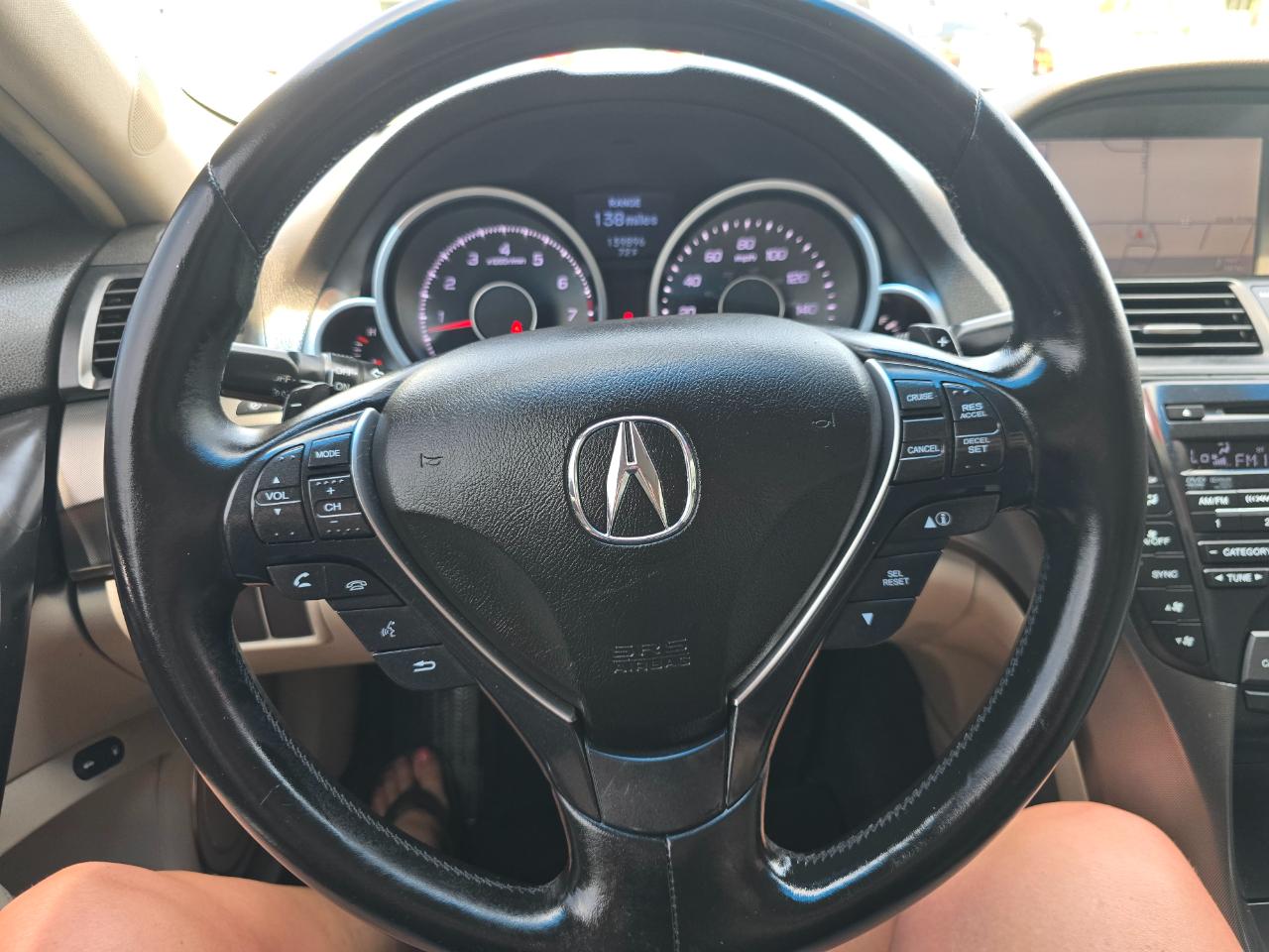 Acura TL 4dr Sdn Auto 2WD Tech 2012