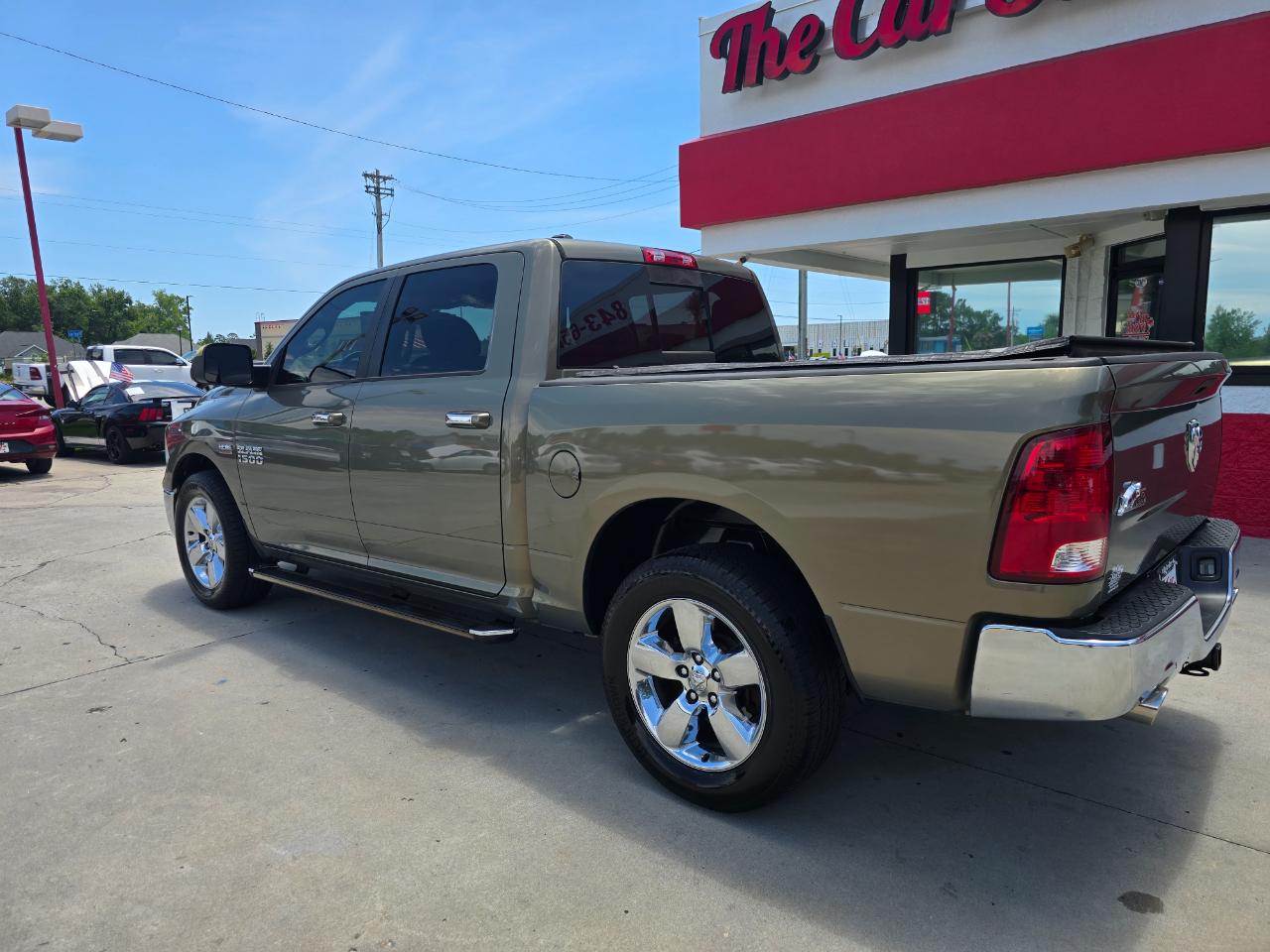 RAM 1500 2WD Crew Cab 140.5" Big Horn 2014