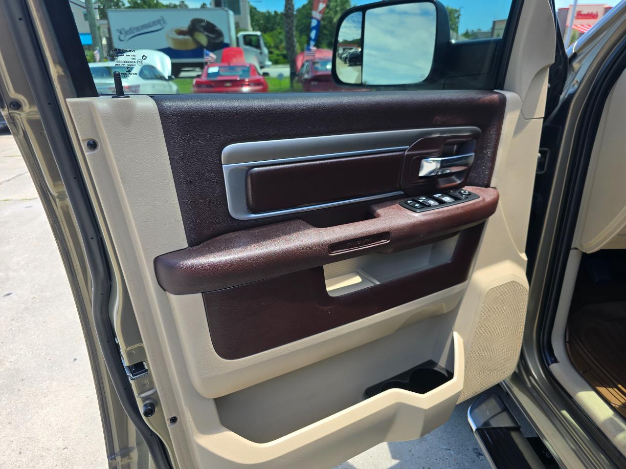 RAM 1500 2WD Crew Cab 140.5" Big Horn 2014