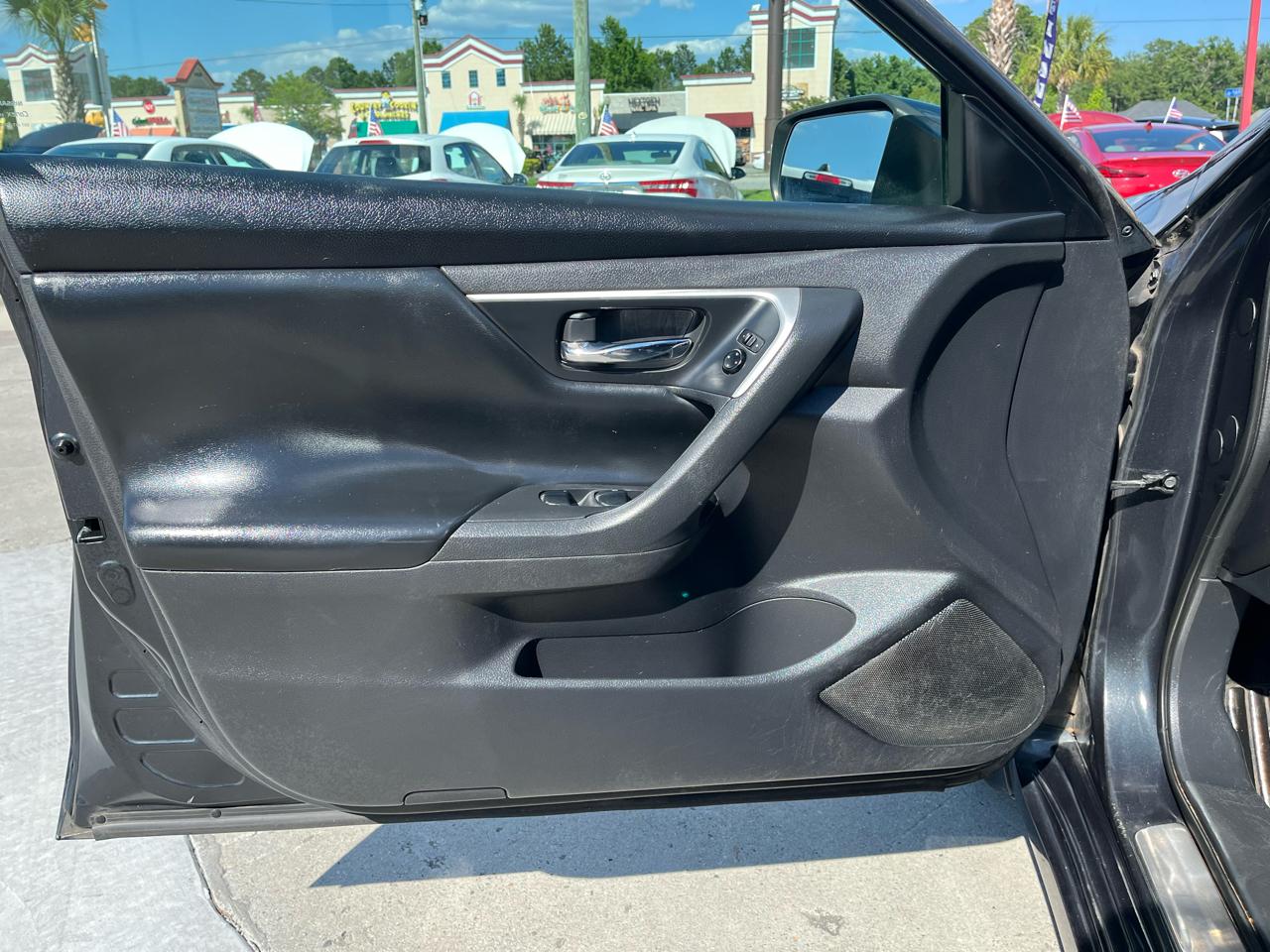 Nissan Altima 2.5 S Sedan 2017