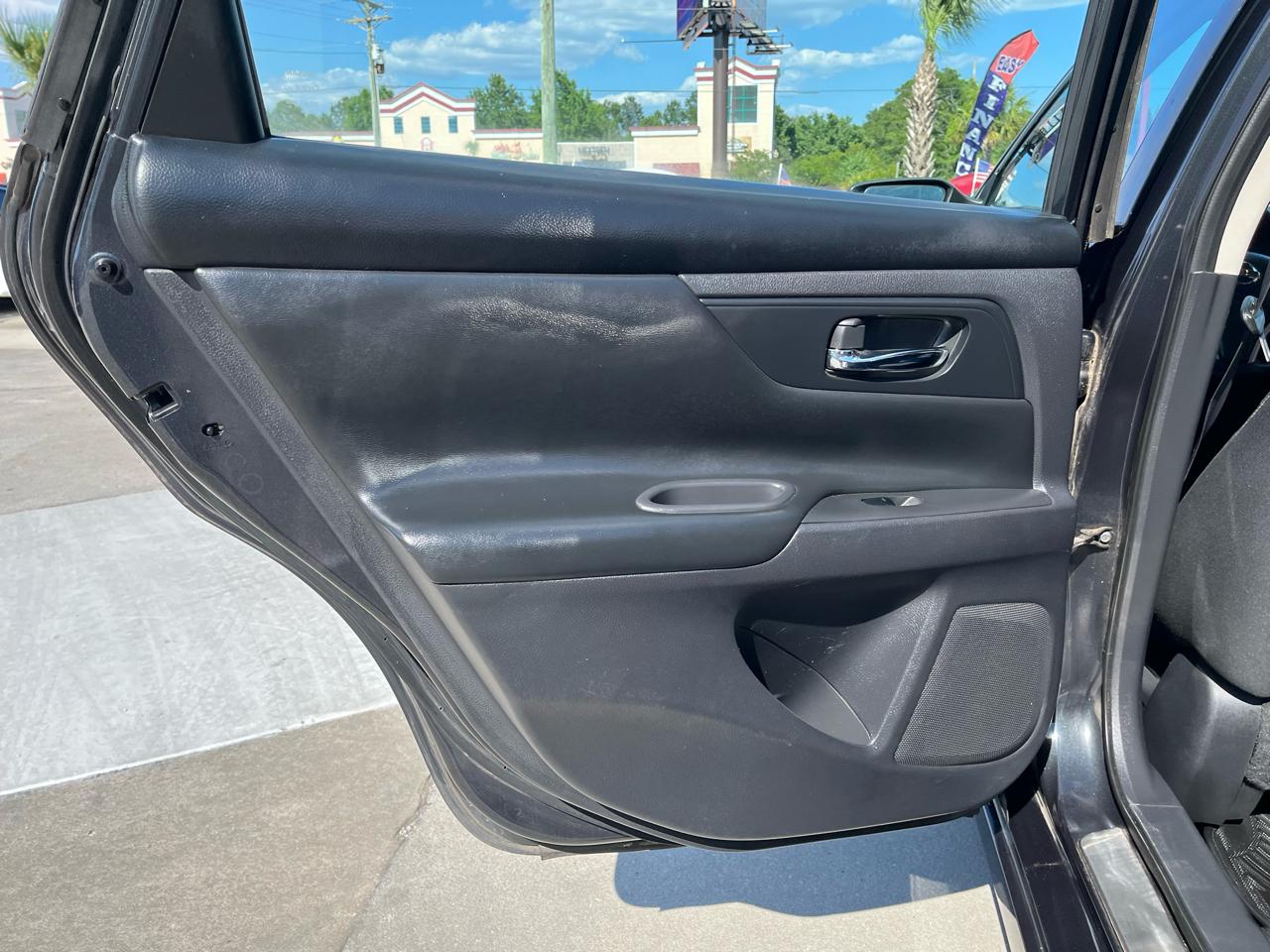 Nissan Altima 2.5 S Sedan 2017