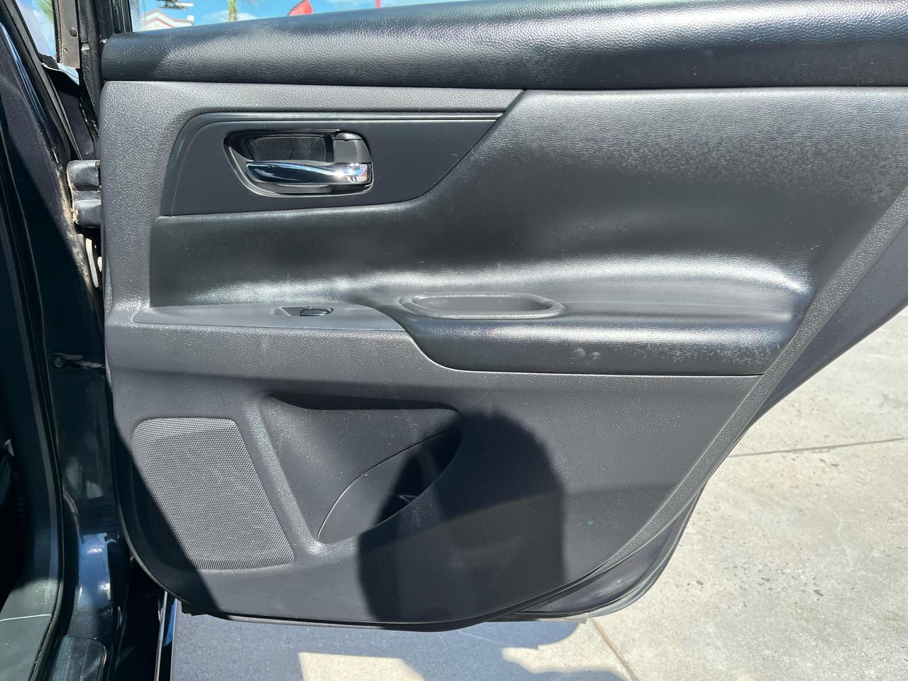 Nissan Altima 2.5 S Sedan 2017