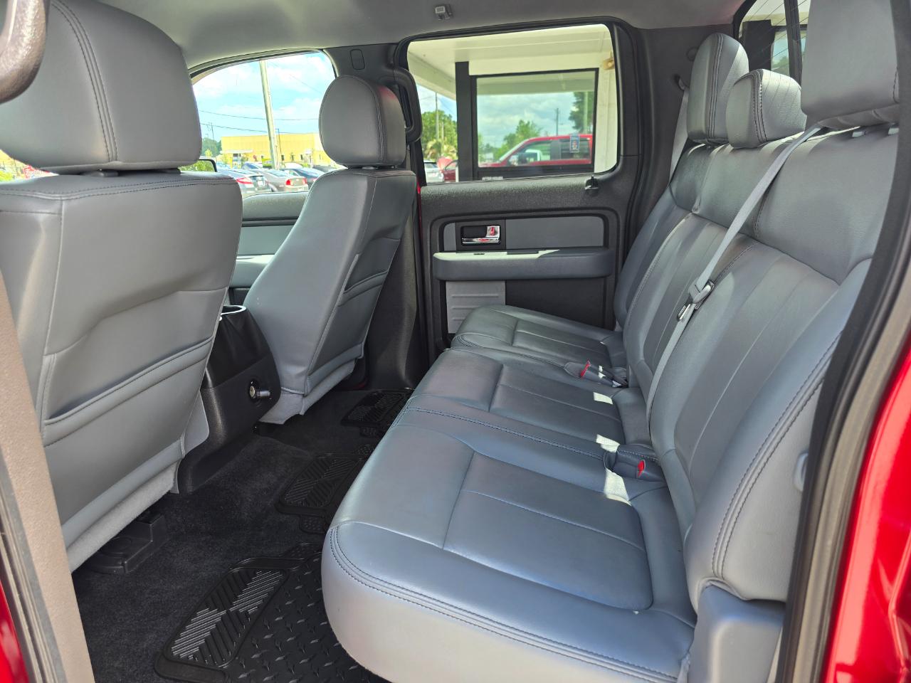 Ford F-150 2WD SuperCrew 145" XLT 2014