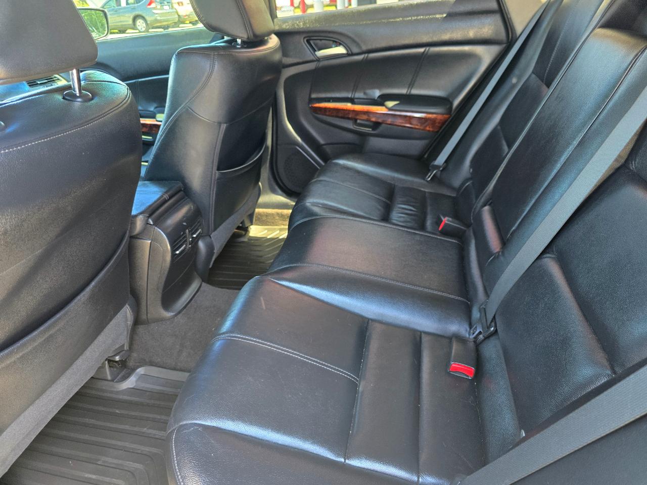 Honda Accord Crosstour 2WD 5dr EX-L 2010