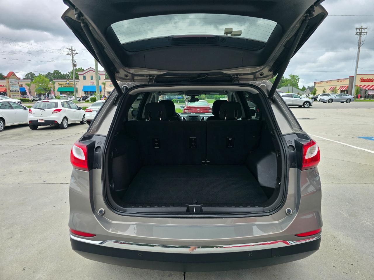 Chevrolet Equinox AWD 4dr LT w/1LT 2019