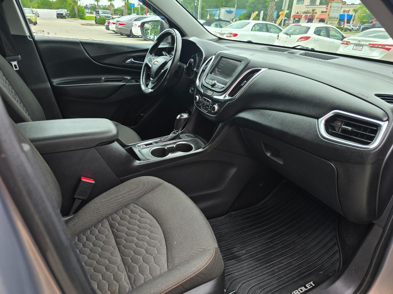 Chevrolet Equinox AWD 4dr LT w/1LT 2019