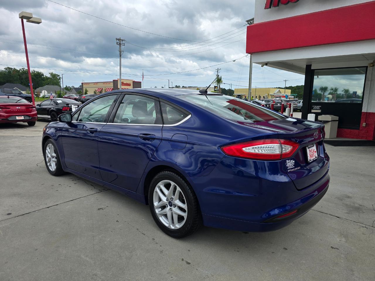 Ford Fusion 4dr Sdn SE FWD 2016