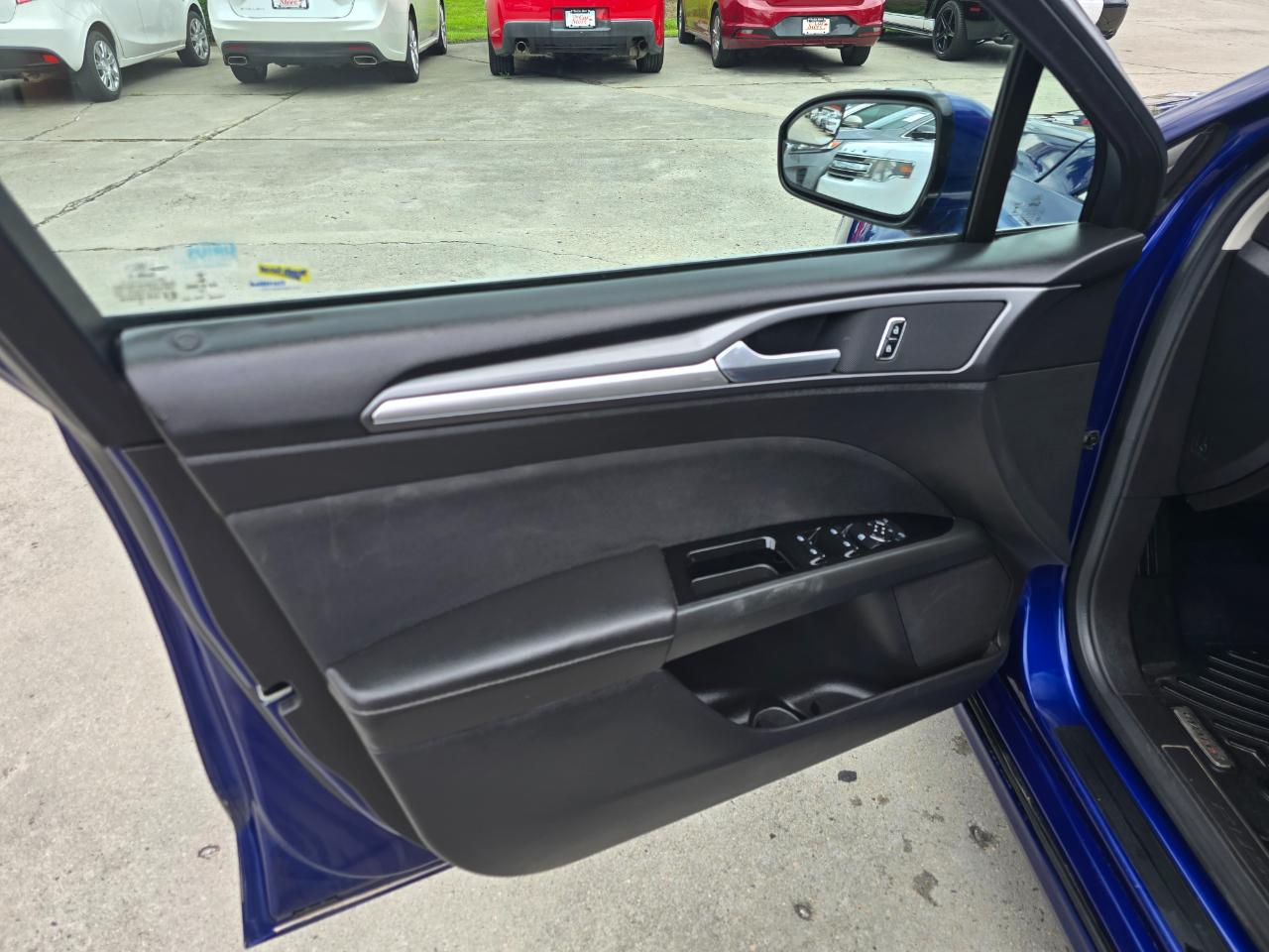 Ford Fusion 4dr Sdn SE FWD 2016