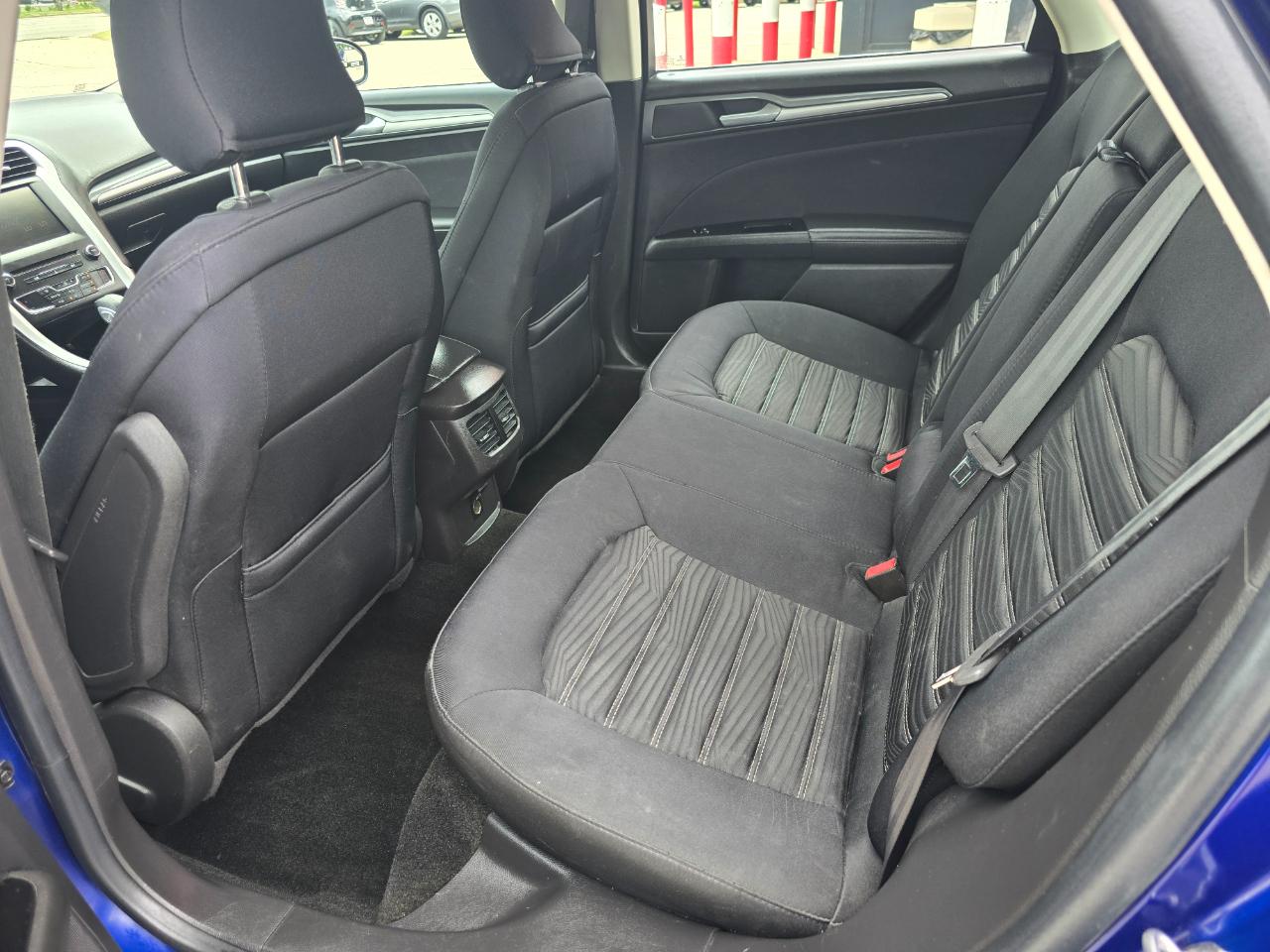 Ford Fusion 4dr Sdn SE FWD 2016