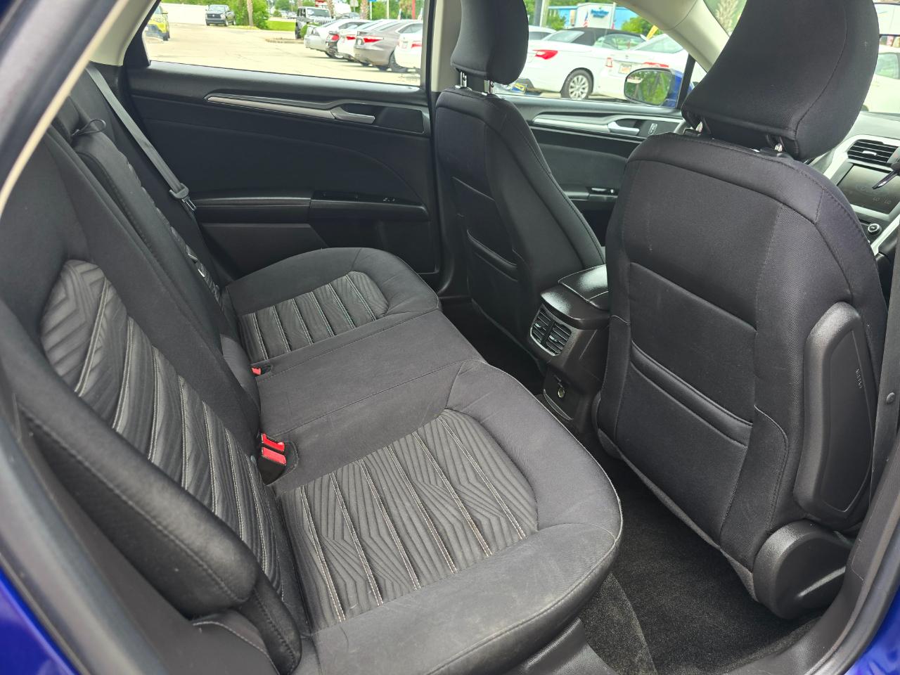 Ford Fusion 4dr Sdn SE FWD 2016